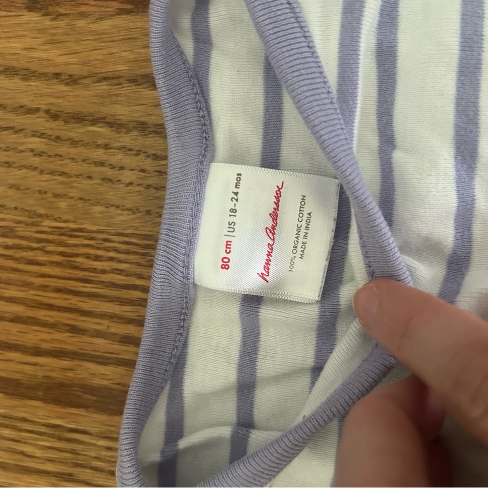 Hanna Andersson Lavender Skater Dress with diaper cover, leggings, and sweatpant - Picture 10 of 11